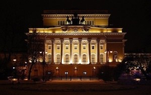 Il teatro Alexandrinsky di San Pietroburgo esterno
