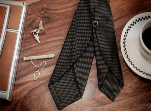 bottonicino particolare Ulturale cravatte