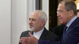 Il ministro degli esteri iraniano Mohammad Javad Zarif con Sergej Lavrov
