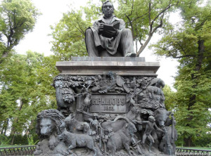 Monument to Ivan Krylov in the Summer Garden, Saint Petersburg by Peter Klodt