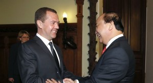 Dmtri Medvedev e il primo ministro vietnamita Nguyen Xuan Phuc a Mosca