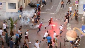 Europei di calcio 2016 prima di Inghilterra-Russia scontri tra tifosi a Marsiglia