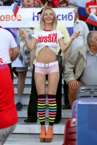 Russia-Galles le tifose russe sono state la cosa più bella da vedere