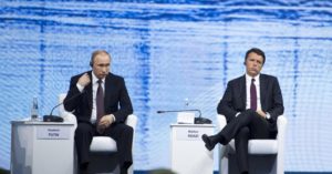 Vladimir Putin e Matteo Renzi al Forum di San Pietroburgo 2016 - SPIEF 2016