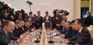 La visita del Ministro degli Affari Esteri della Repubblica del Kazakhstan Kairat Abdrakhmanov in Russia - il meeting